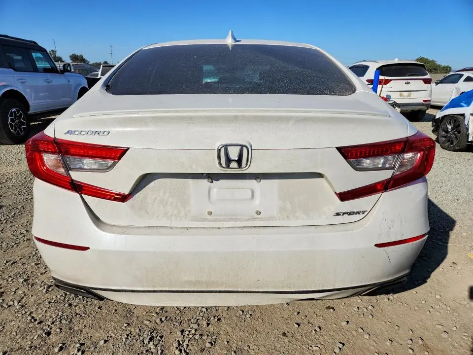 2018 HONDA ACCORD SPORT  