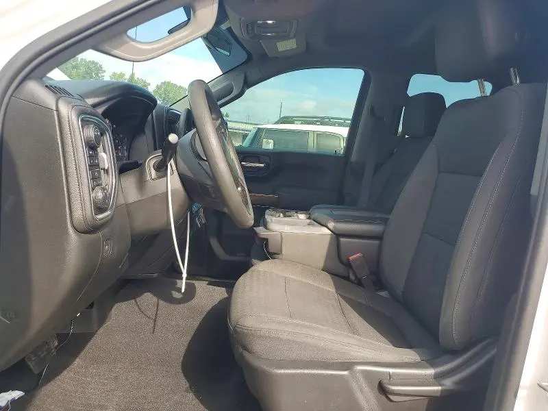 2020 CHEVROLET SILVERADO K1500 LT  