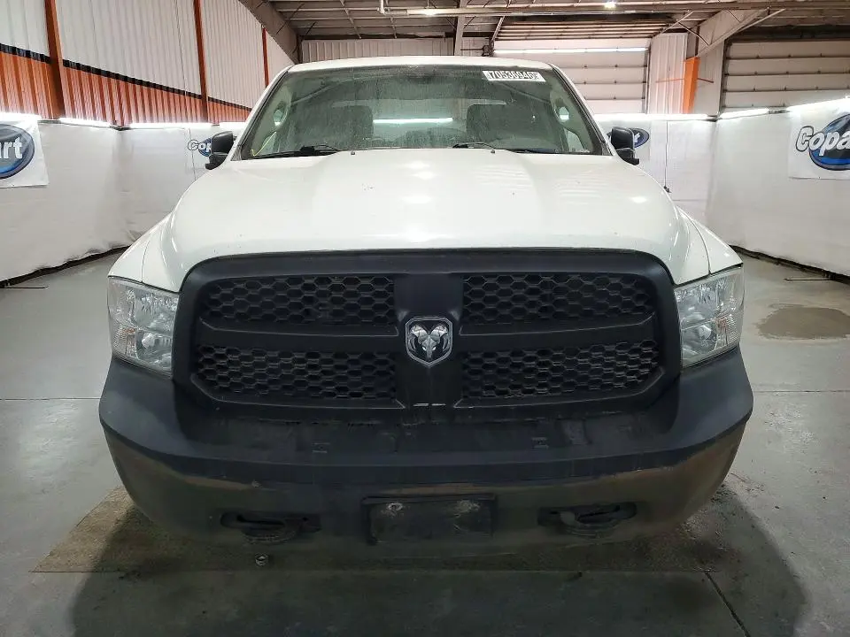 2016 RAM 1500 ST  