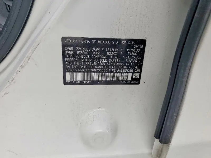 2016 HONDA FIT LX  