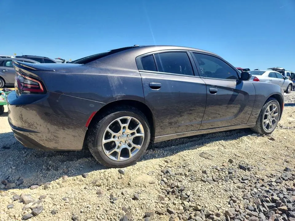 2015 DODGE CHARGER SE  