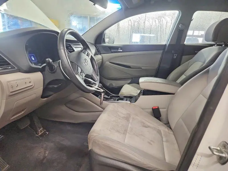 2017 HYUNDAI TUCSON SPORT  