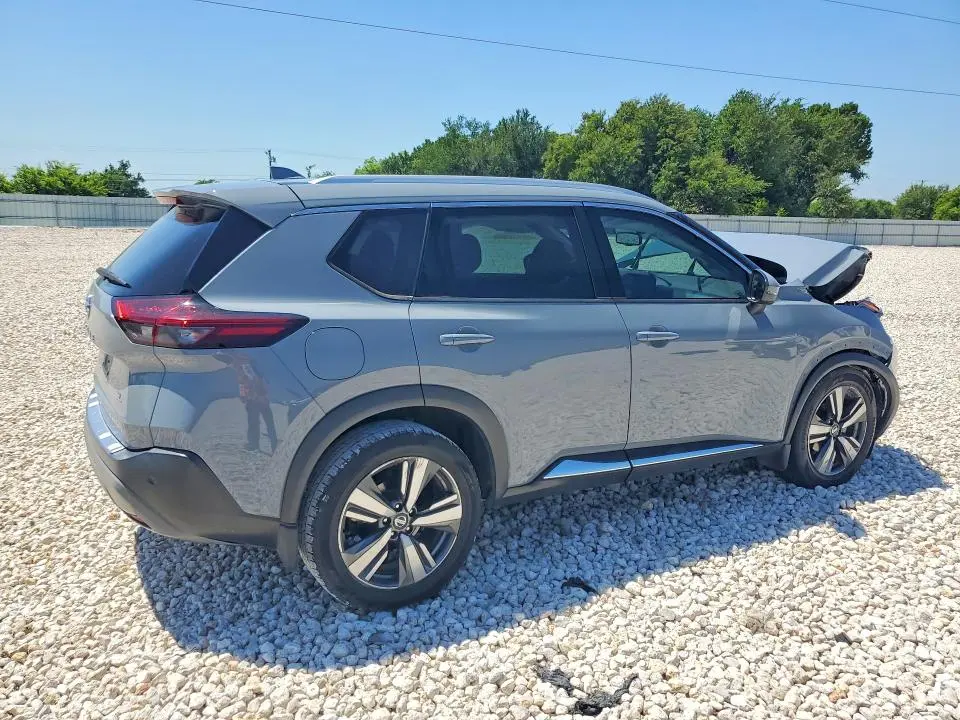 2021 NISSAN ROGUE SL  