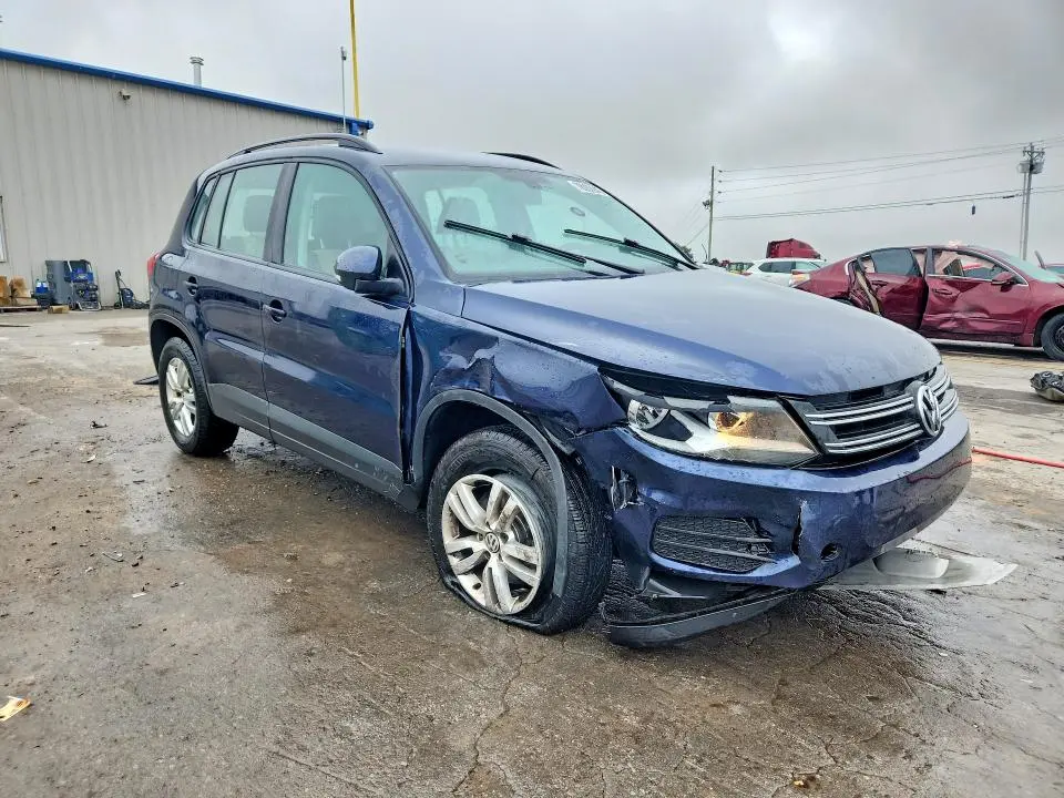 2016 VOLKSWAGEN TIGUAN S  