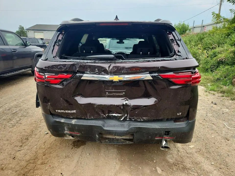 2023 CHEVROLET TRAVERSE LT  