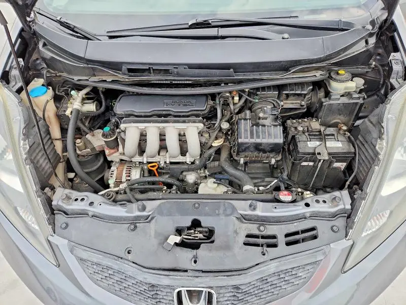 2013 HONDA FIT   