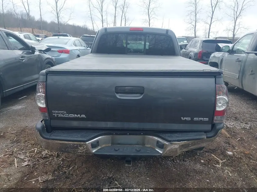2013 TOYOTA TACOMA BASE V6