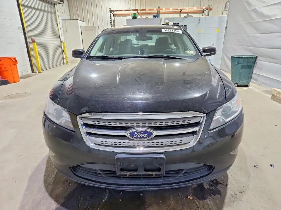 2011 FORD TAURUS SEL  