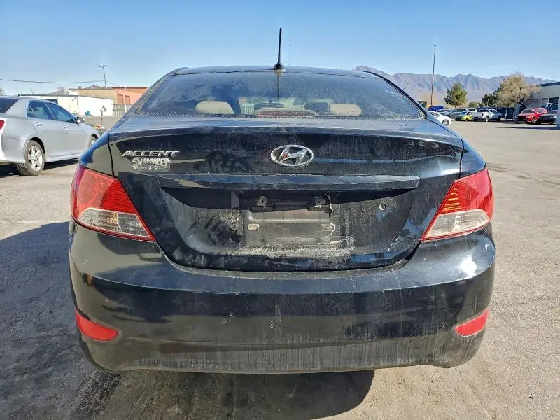 2012 HYUNDAI ACCENT GLS  