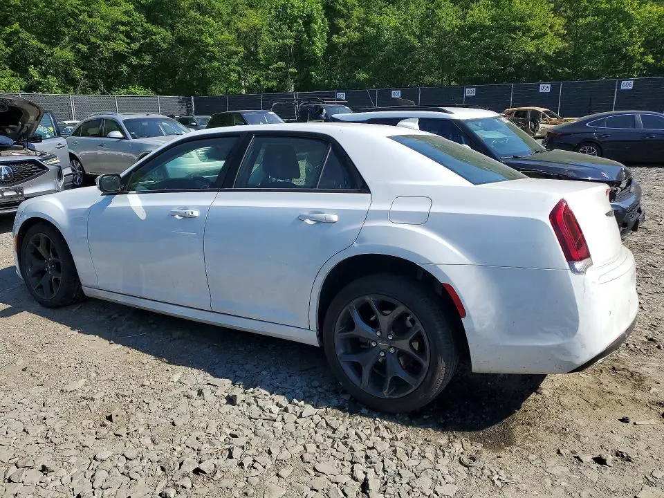 2022 CHRYSLER 300 TOURING L  