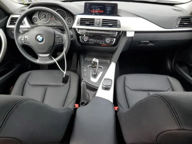 2018 BMW 320 XI  