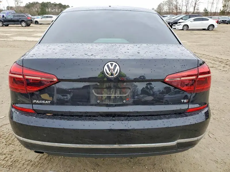 2018 VOLKSWAGEN PASSAT S  