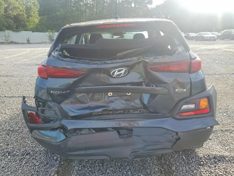 2018 HYUNDAI KONA SE  