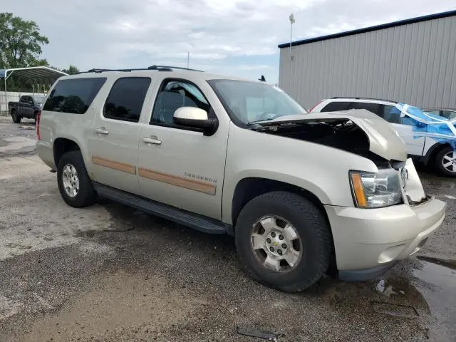 2014 CHEVROLET SUBURBAN K1500 LT  