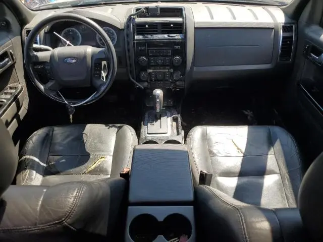 2010 FORD ESCAPE LIMITED  