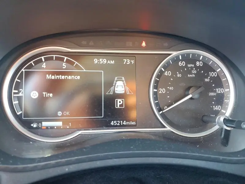 2020 NISSAN VERSA SV  