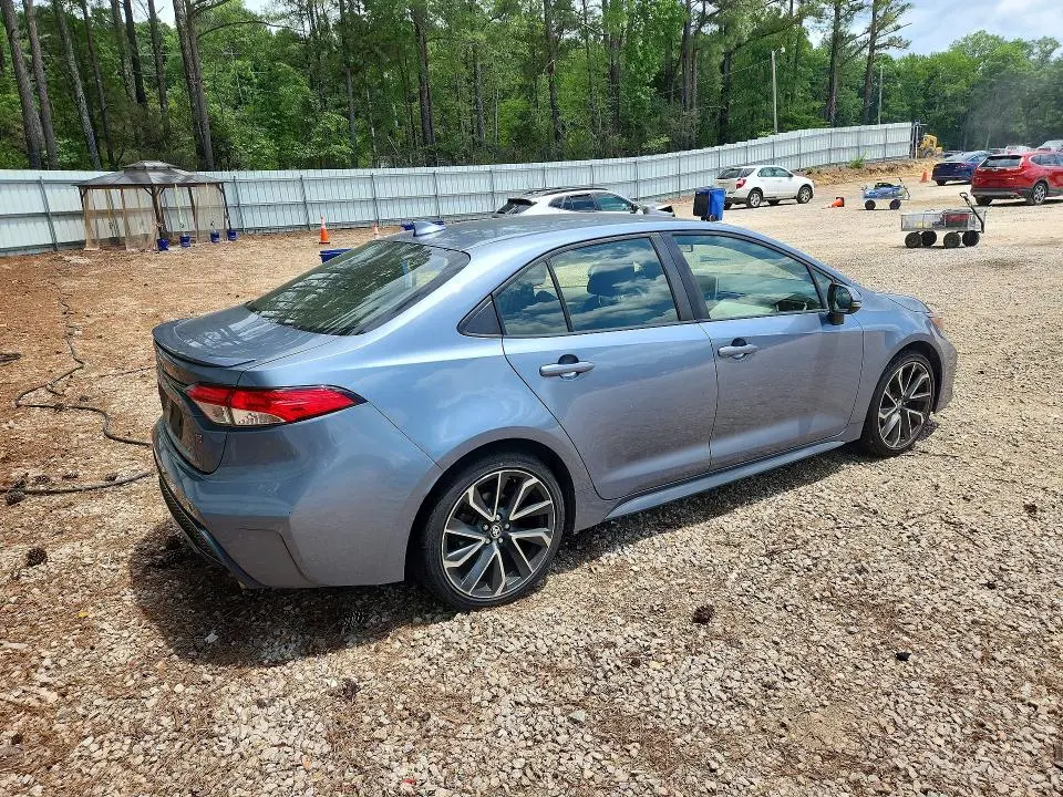 2020 TOYOTA COROLLA SE  