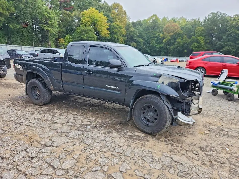 2010 TOYOTA TACOMA V6  