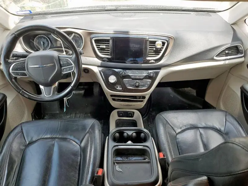 2017 CHRYSLER PACIFICA TOURING L  