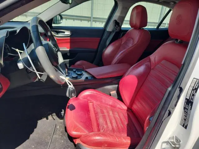 2017 ALFA ROMEO GIULIA TI  