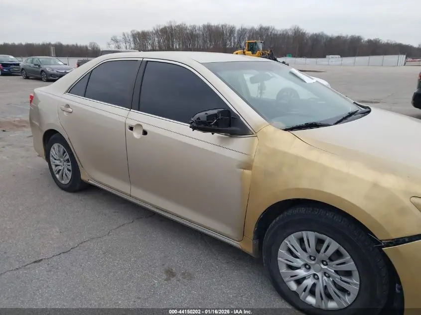 2012 TOYOTA CAMRY LE