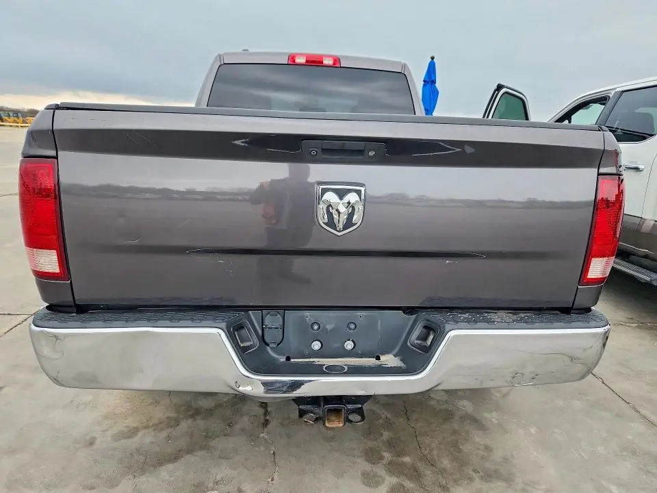 2015 RAM 1500 ST  