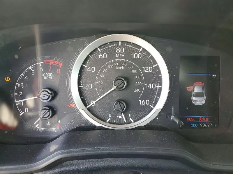 2021 TOYOTA COROLLA LE  