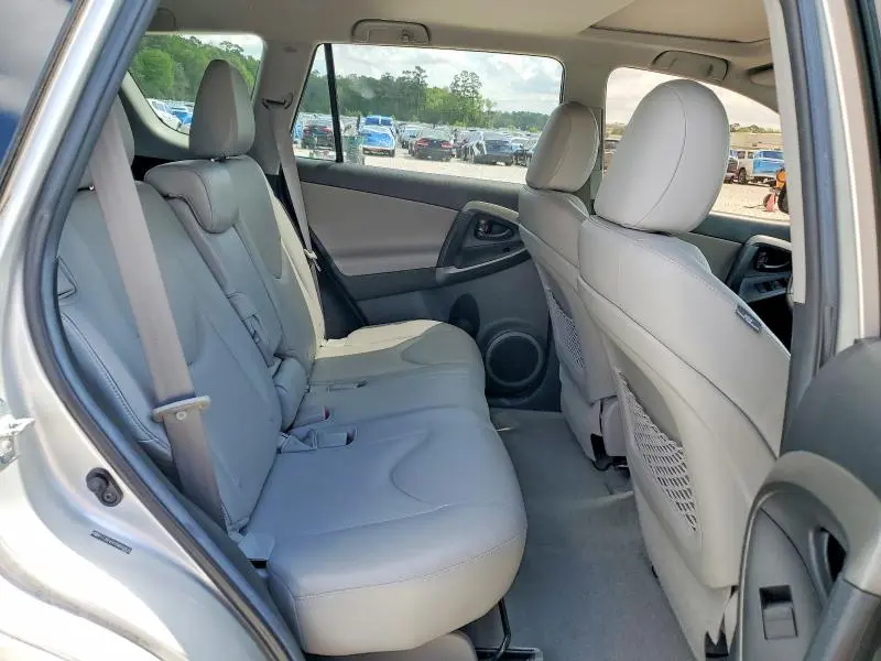 2011 TOYOTA RAV4 LIMITED  