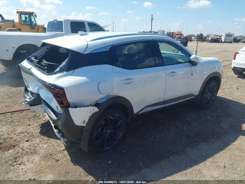 2025 NISSAN KICKS SR FWD