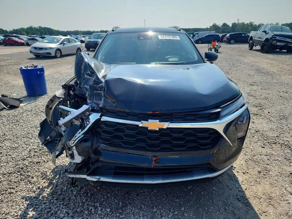 2025 CHEVROLET TRAX 1LT  
