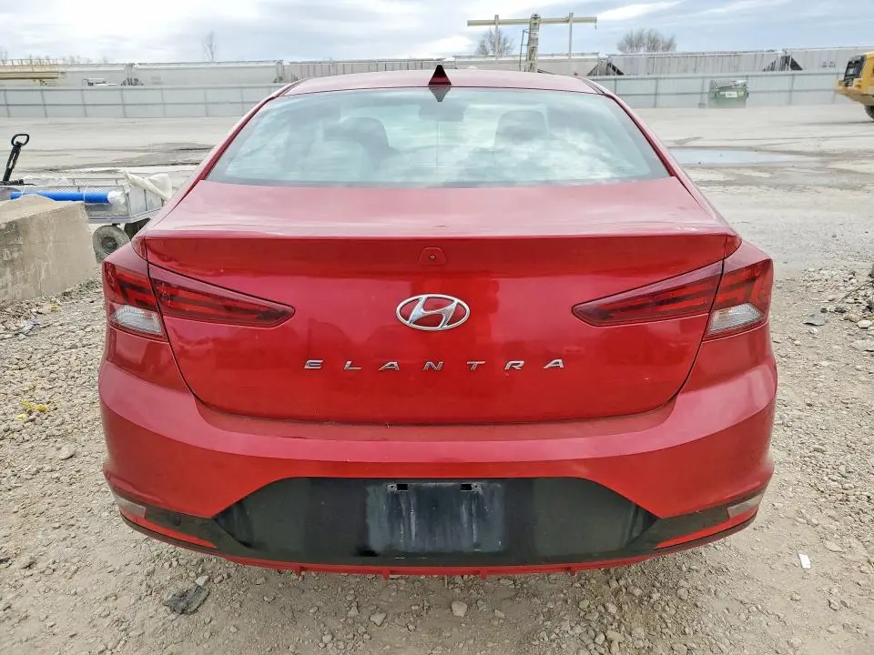 2019 HYUNDAI ELANTRA SEL  
