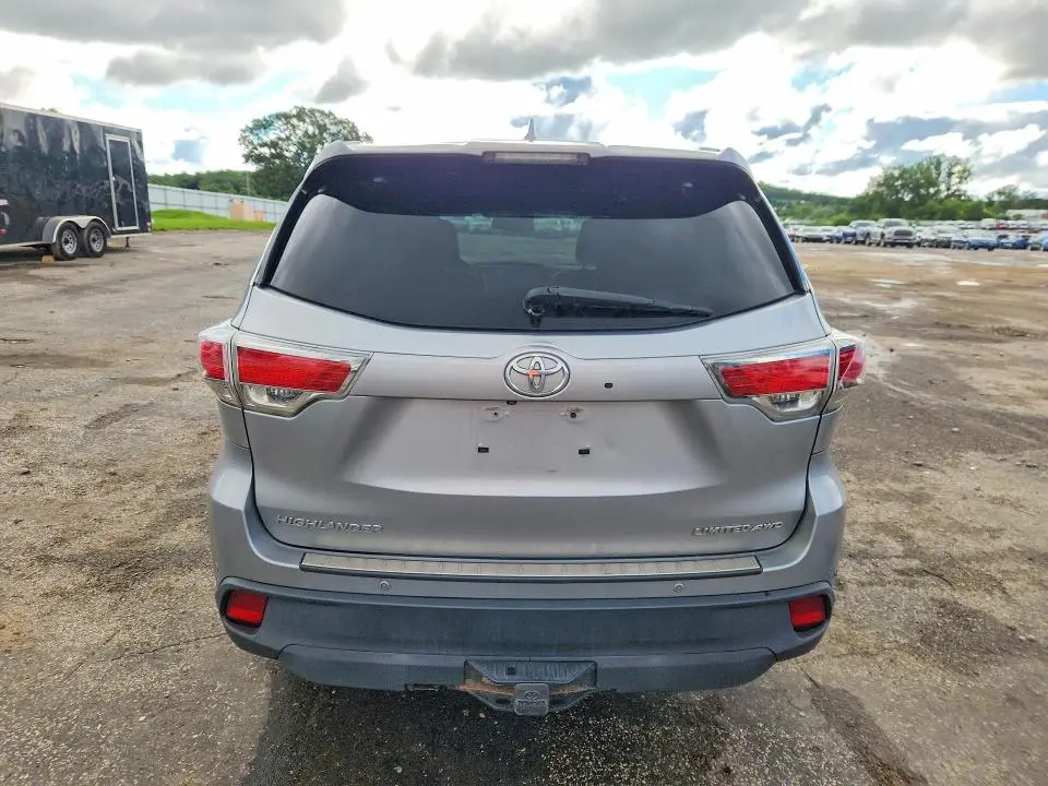 2015 TOYOTA HIGHLANDER LIMITED PLATINUM  