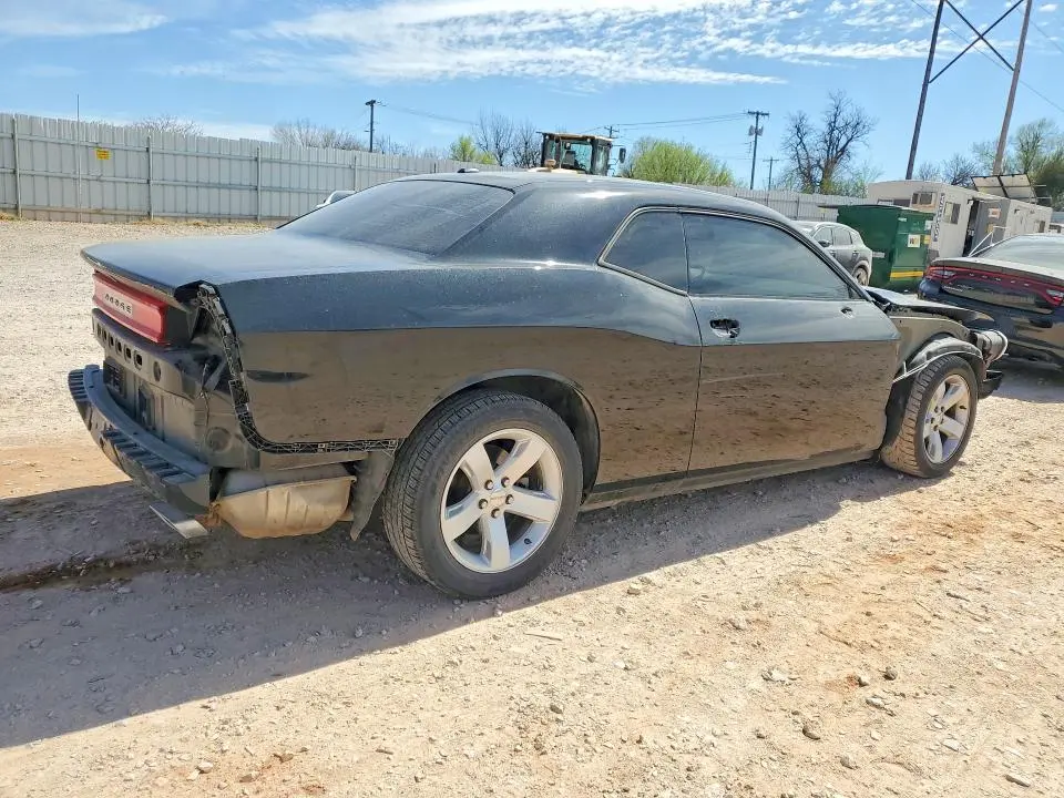2014 DODGE CHALLENGER SXT  