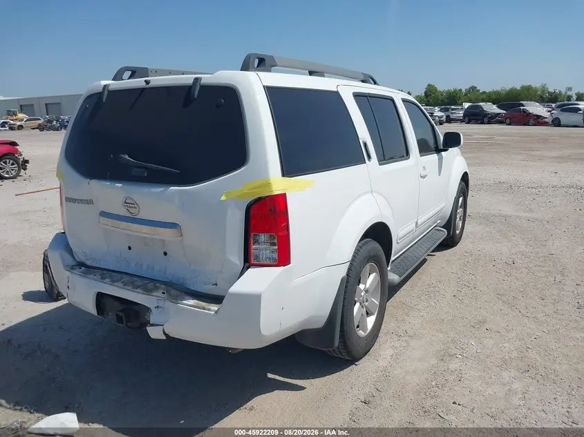 2012 NISSAN PATHFINDER SV