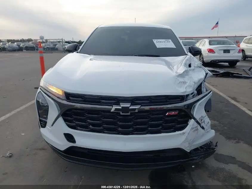 2025 CHEVROLET TRAX FWD 1RS