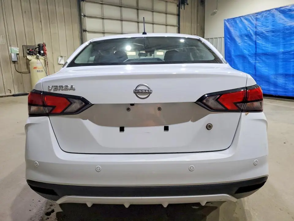 2025 NISSAN VERSA S  