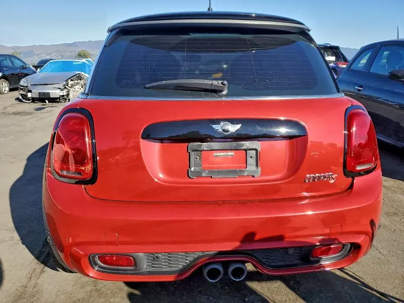 2015 MINI COOPER S  