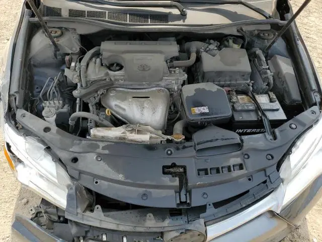 2015 TOYOTA CAMRY LE  