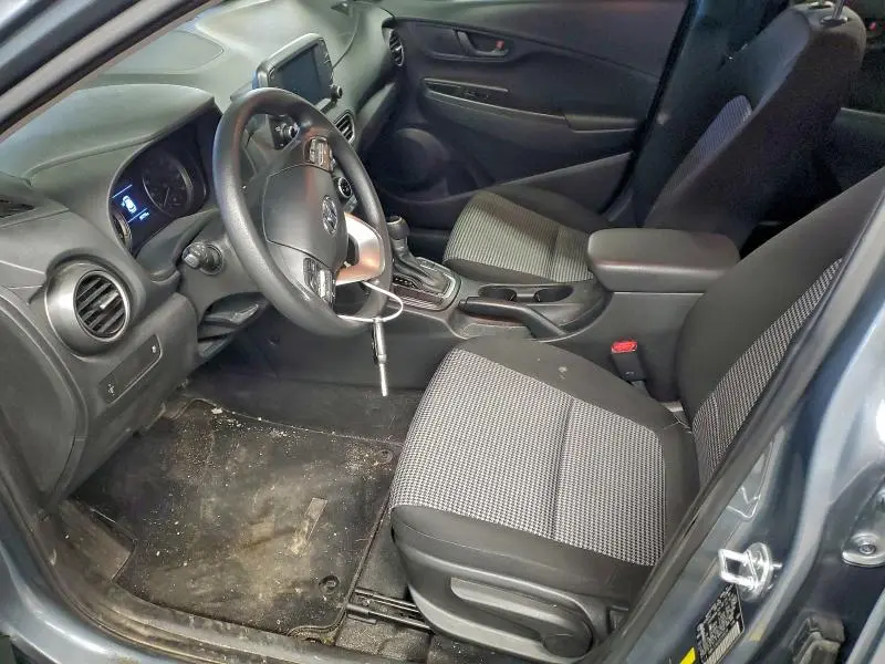 2018 HYUNDAI KONA SE  