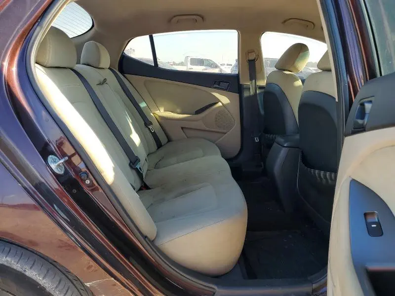 2011 KIA OPTIMA LX  