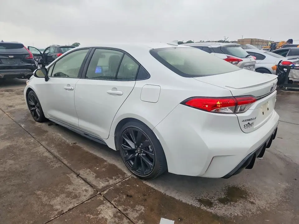 2024 TOYOTA COROLLA SE  