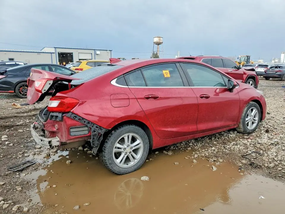 2017 CHEVROLET CRUZE LT  