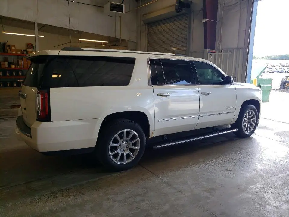 2015 GMC YUKON XL DENALI  
