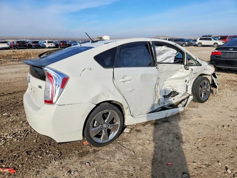 2013 TOYOTA PRIUS PERSONA SERIES SE  