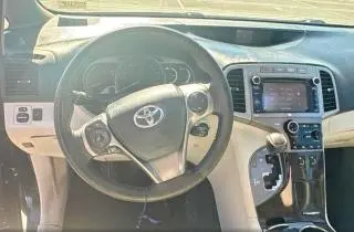 2013 TOYOTA VENZA XLE  