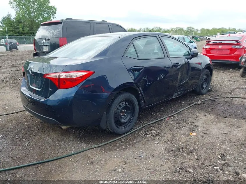 2018 TOYOTA COROLLA LE