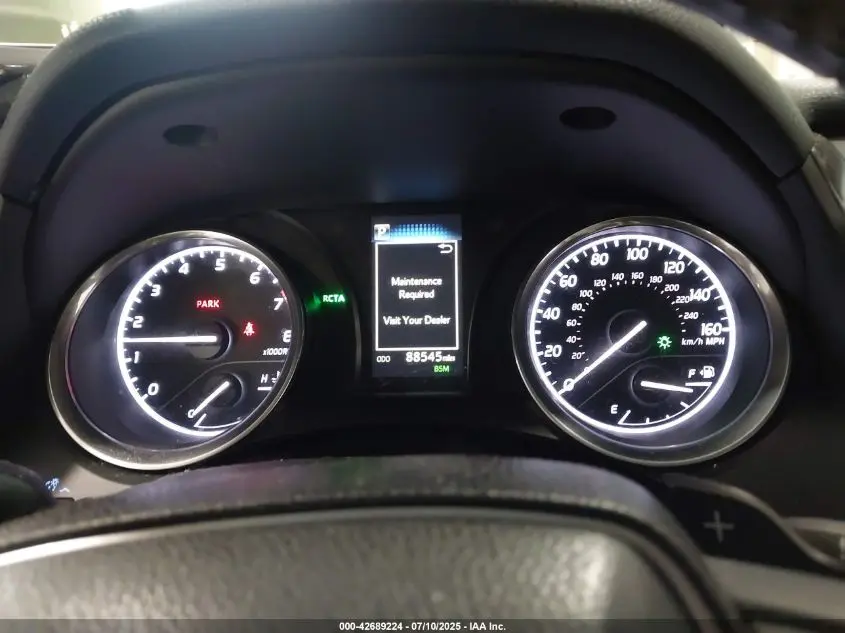 2018 TOYOTA CAMRY SE