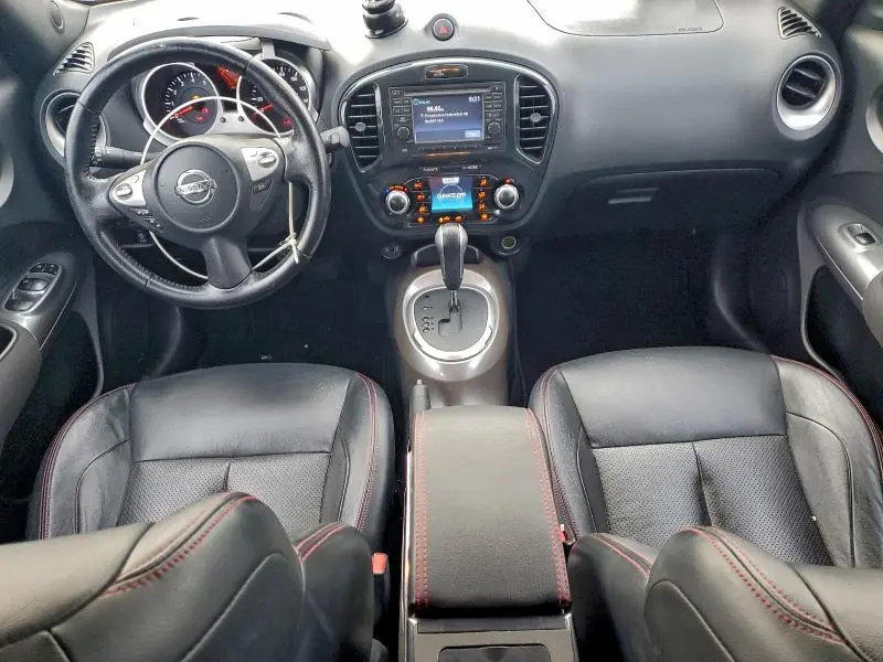 2011 NISSAN JUKE S  