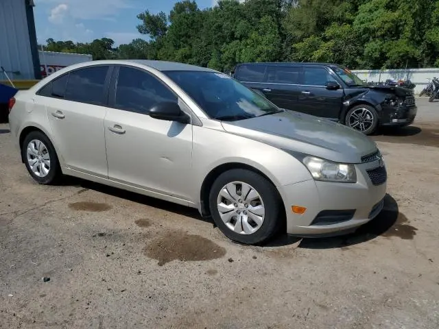 2014 CHEVROLET CRUZE LS  