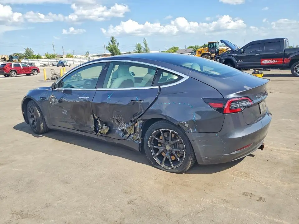 2019 TESLA MODEL 3   
